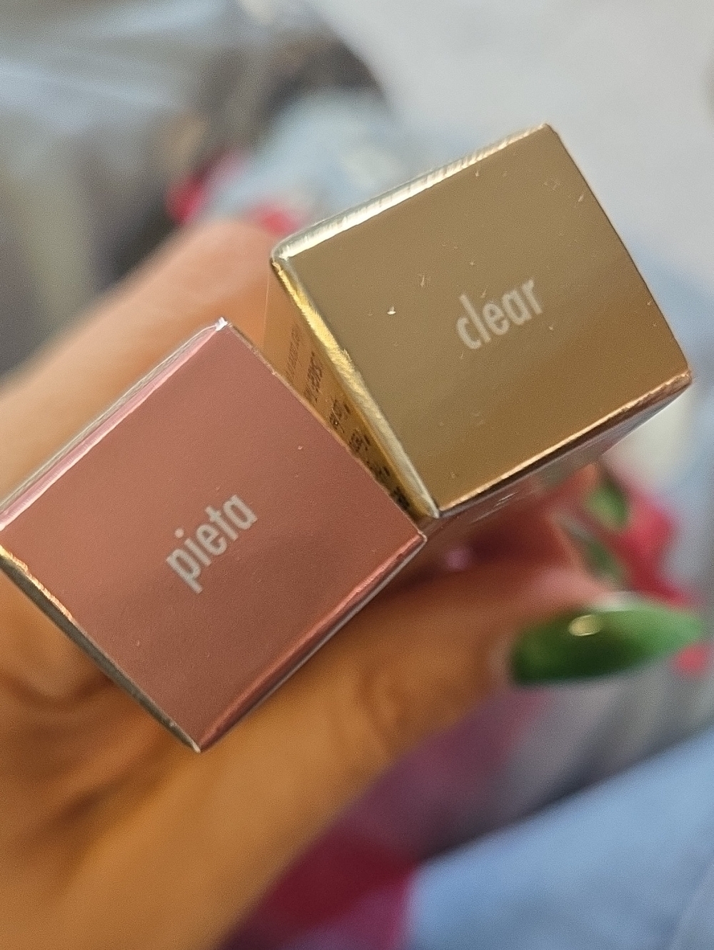 Two New Stila Plumping Lip Glazes In Clear & Pieta - Picture 2 of 2